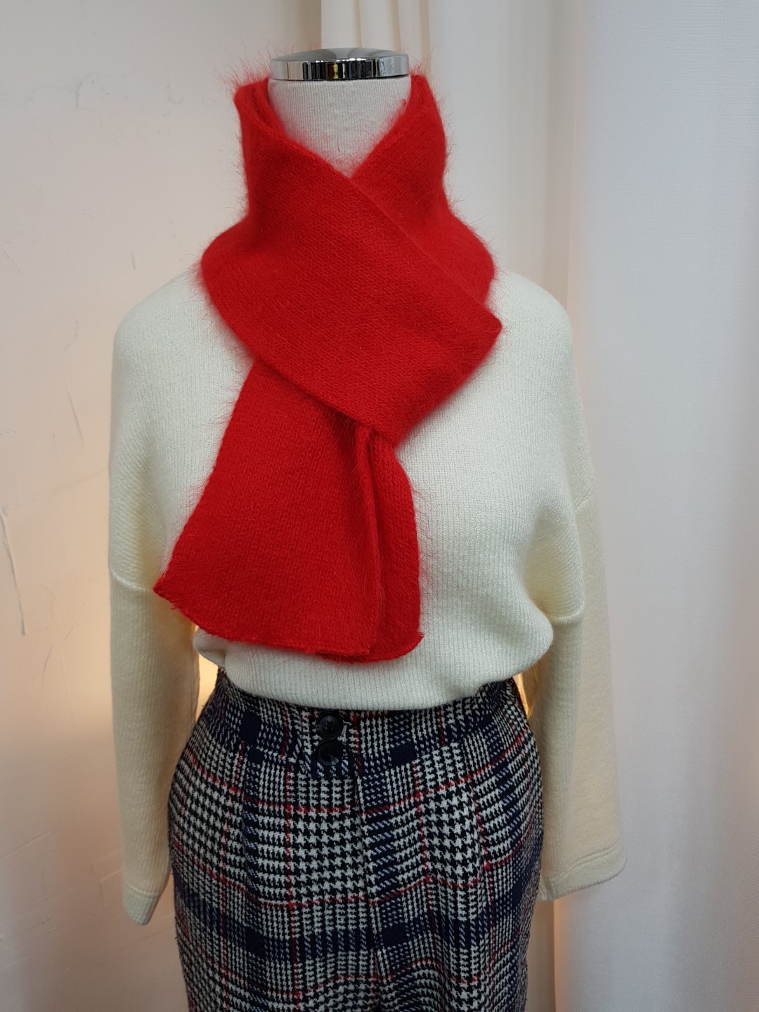 Angora muffler woman Fall winter coordination 2017