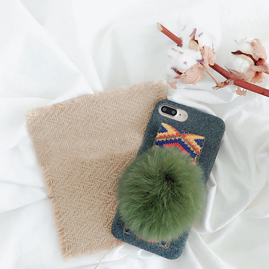 Lana iPhone 8 Pom foam case plus strap card embroi