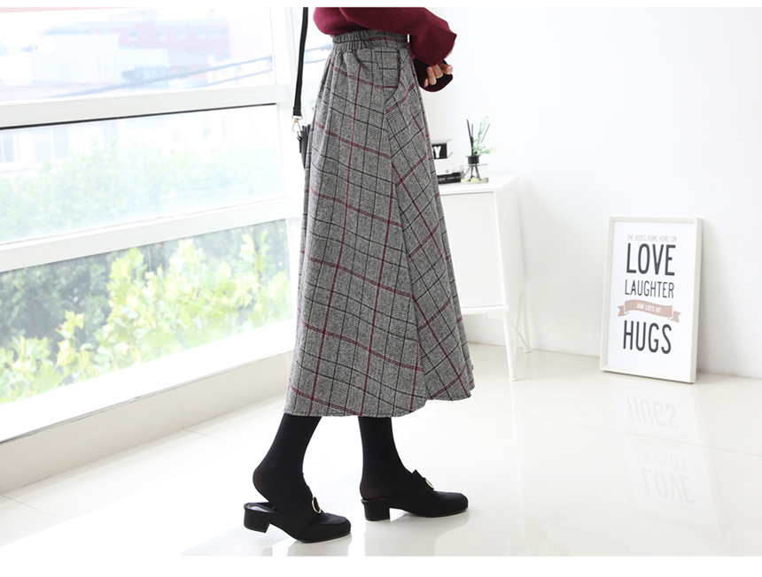 Long sleeved wool flare check A line Women's 30