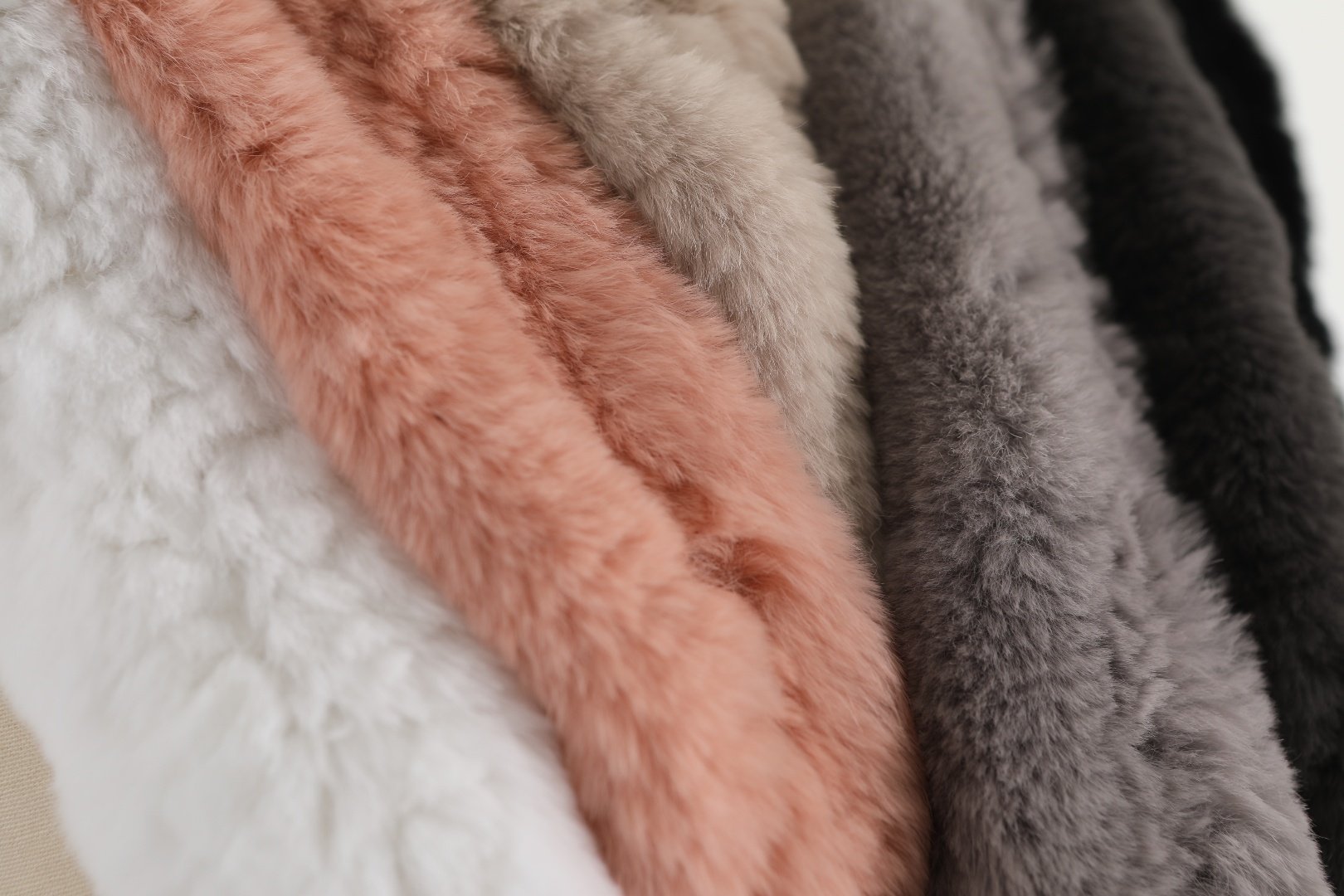 Petit Rex Rabbit Hair Muffler Real Shawl