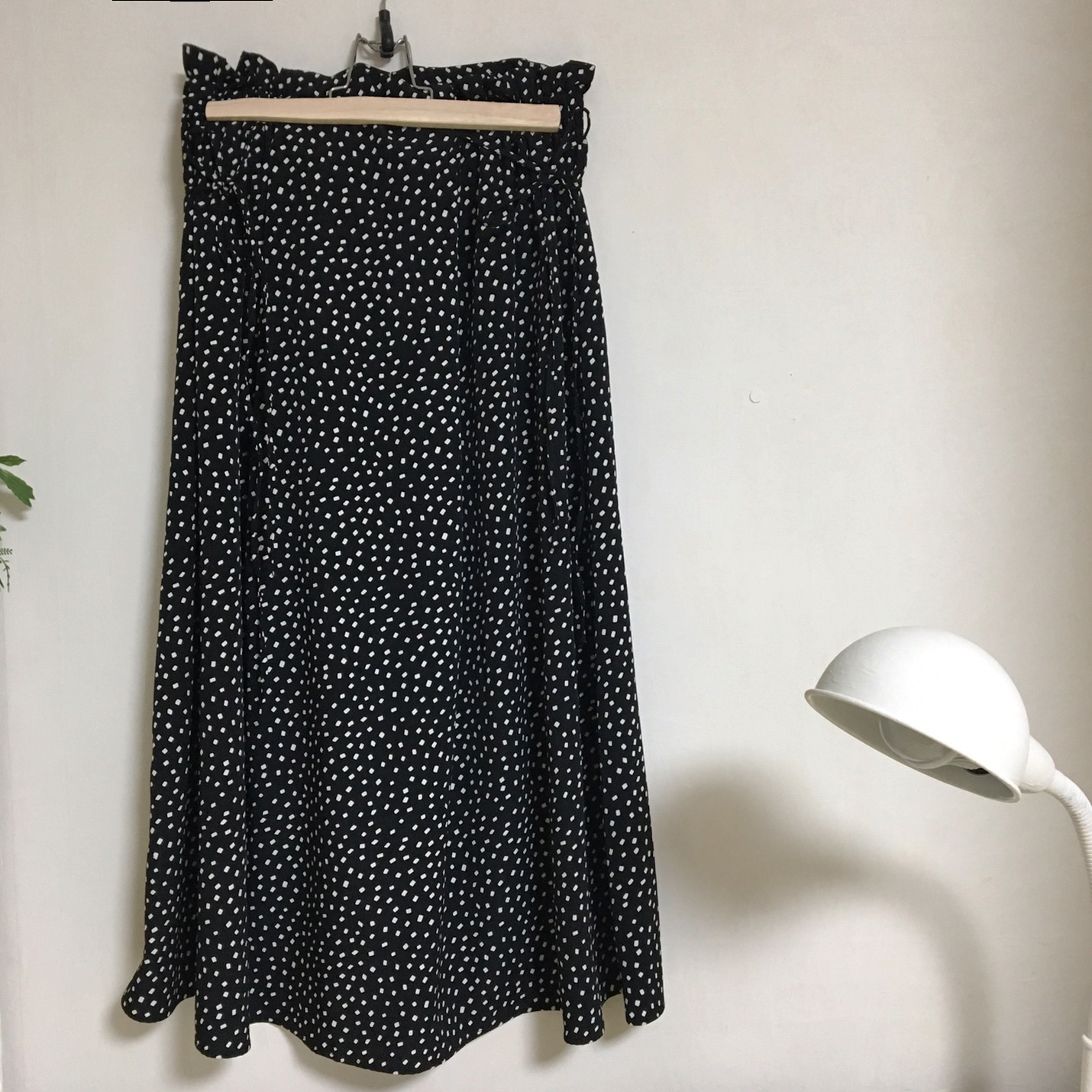 French Chiffon Long Dot Skirt 30's Female Guest