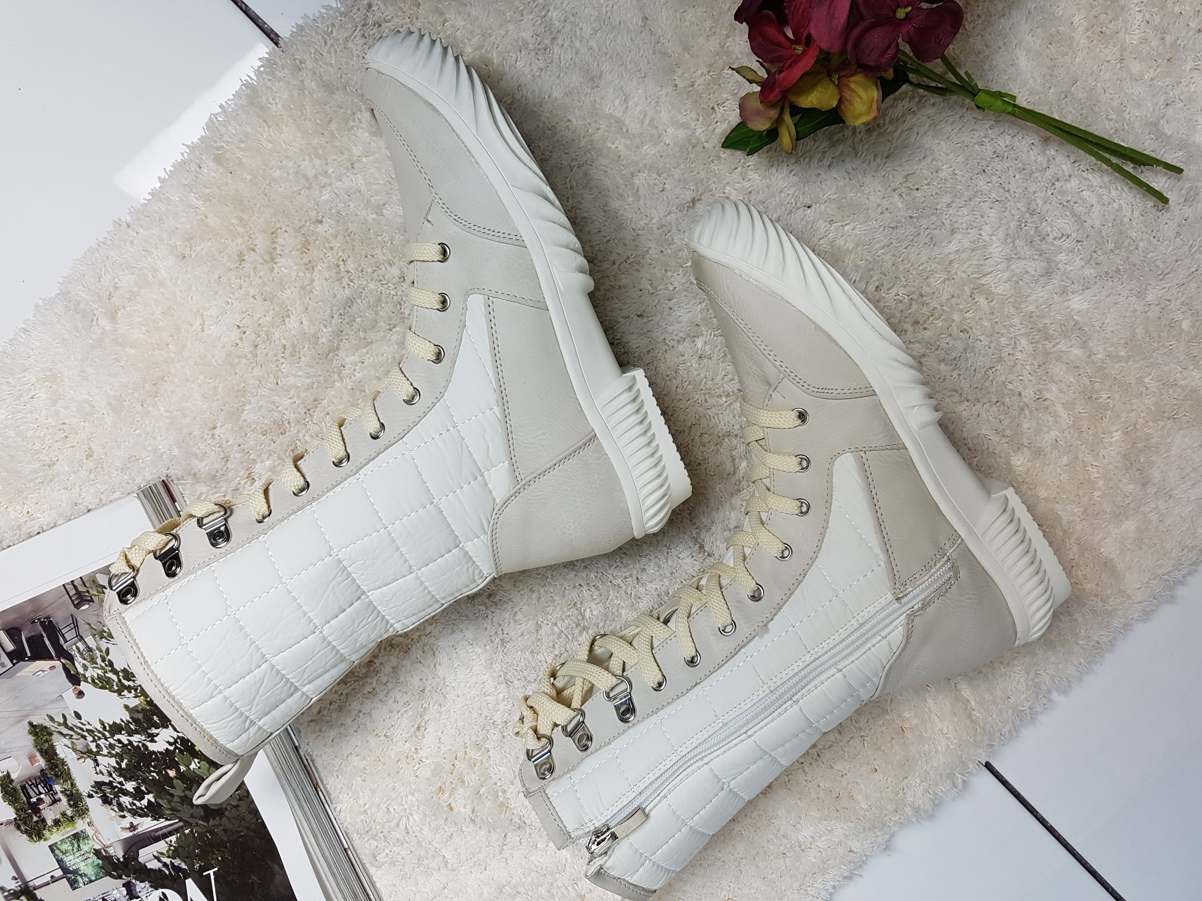 Lace up padded boots 222 Luxurious cute casual lon