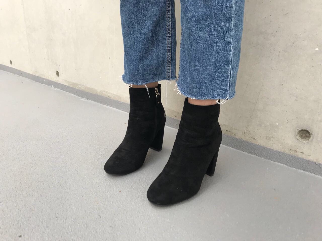 Suede Angle Trends Styling Girl Crush Look Ganji S