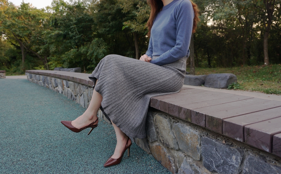 Female knit pleated pleated skirt Long coordinated