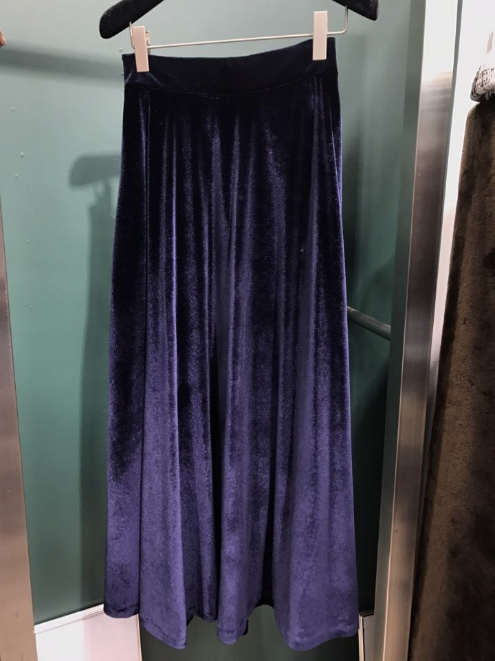 Velvet Long Skirt Waist Bending Angel Zeng