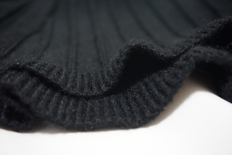 Female knit pleated pleated skirt Long coordinated