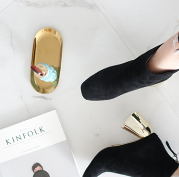 Suede point-heeled gold angle boots Daily look Coo