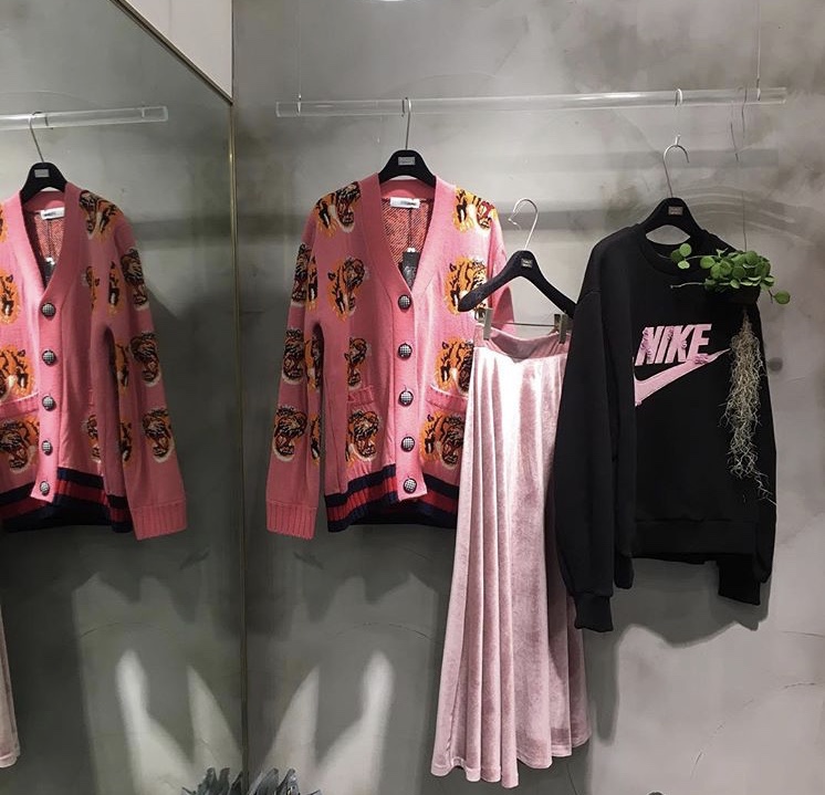 Velvet Long Skirt Waist Bending Angel Zeng