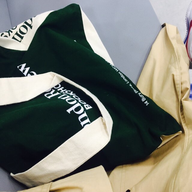 London Echo Back Fast Reviews of Books Green Navy 