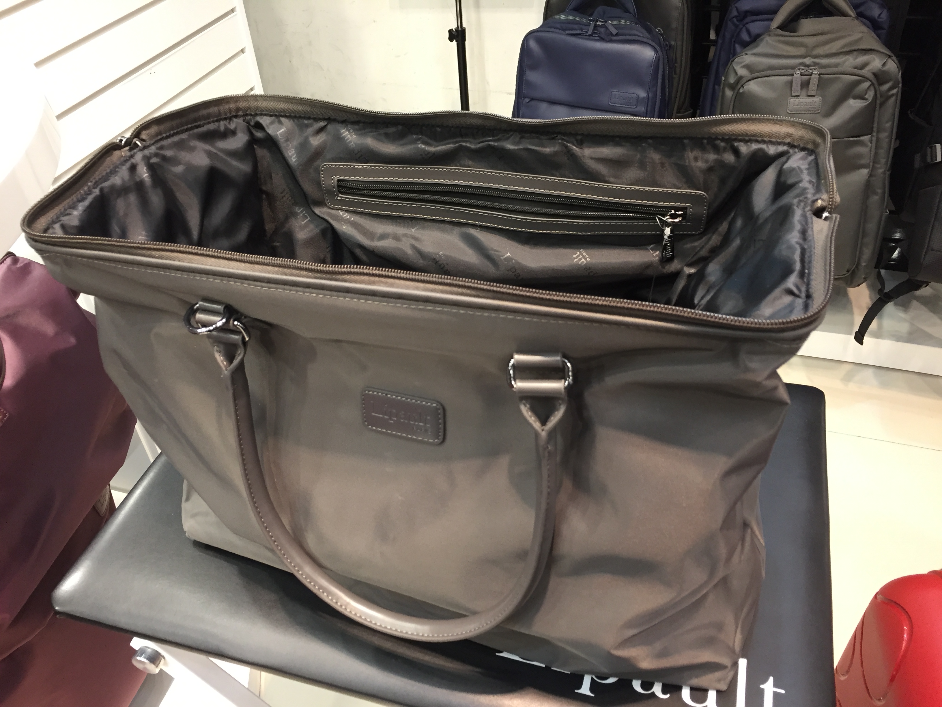 Travel Luggage 리뽀 LADY PLUME WEEKEND BAG