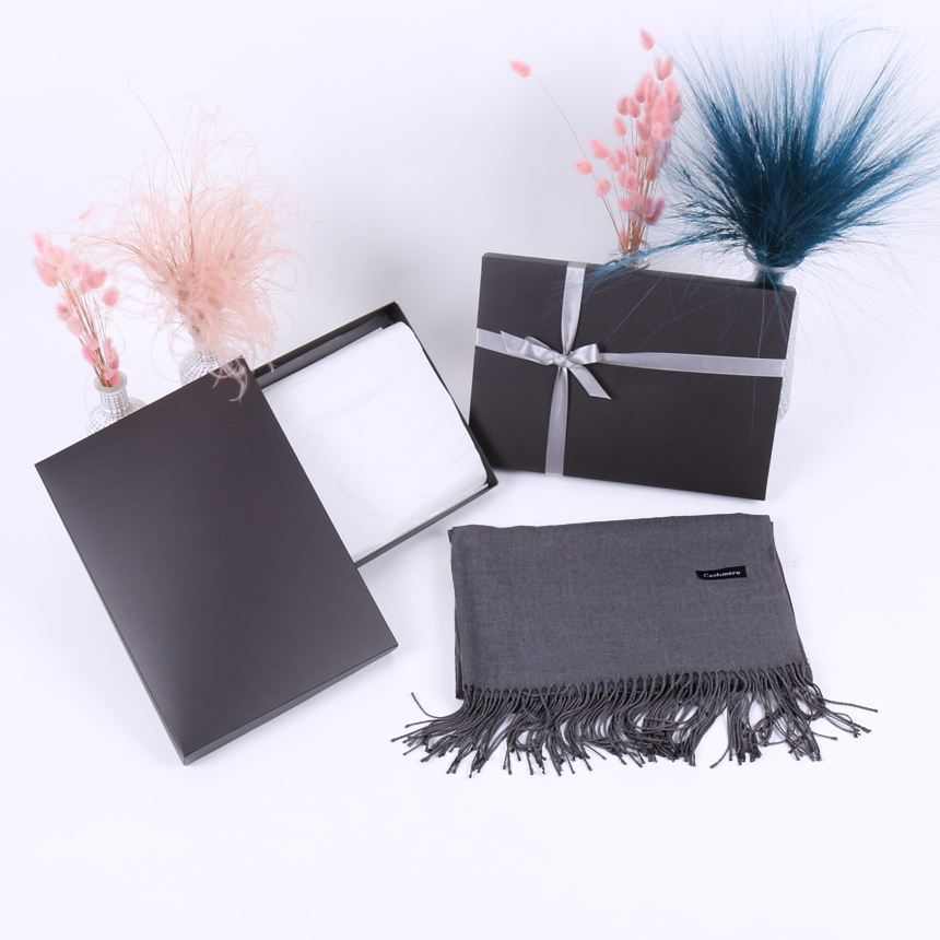 Premium Cashmere 80 muffler gift wrapping unisex p