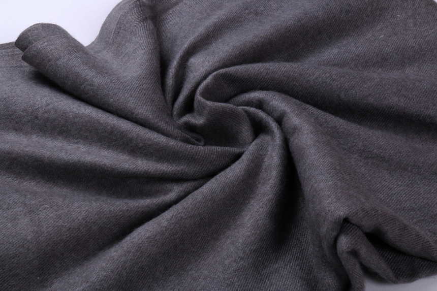 Premium Cashmere 80 muffler gift wrapping unisex p