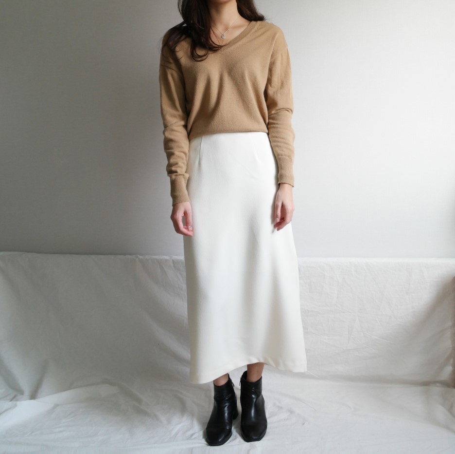 Minnipul Winter Silk Long Skirt Khaki, Black, Whit