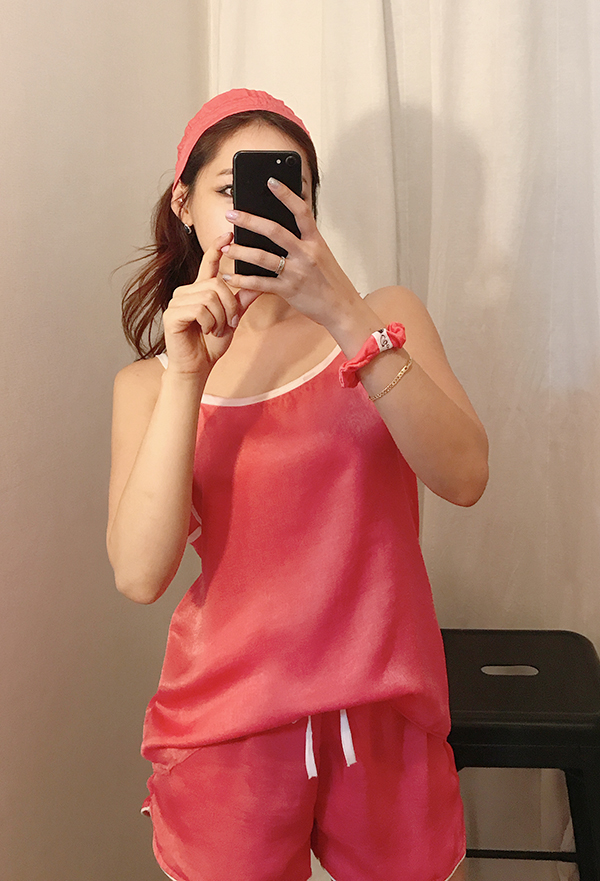 Free Shipping sexy silk pajamas set of seven pajam