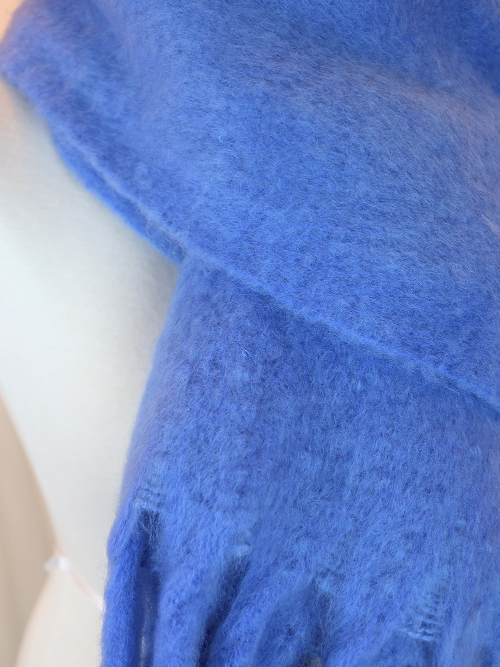 Mouton Vivid Cashmere Shawl Muffler 3colors Luxuri