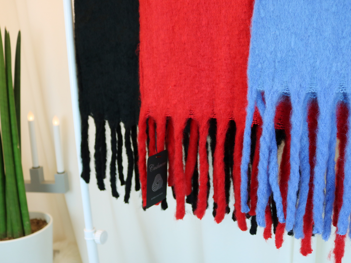 Mouton Vivid Cashmere Shawl Muffler 3colors Luxuri