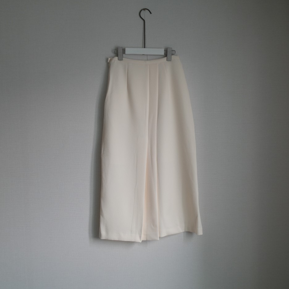 Minnipul Winter Silk Long Skirt Khaki, Black, Whit