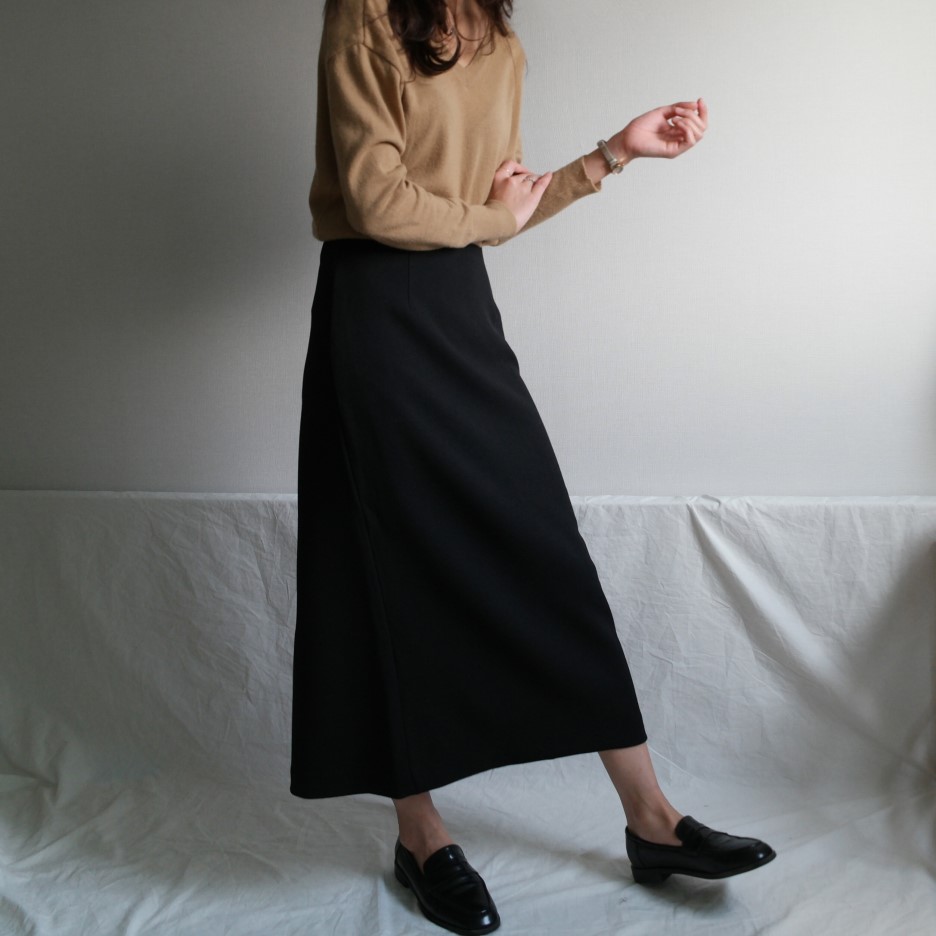 Minnipul Winter Silk Long Skirt Khaki, Black, Whit