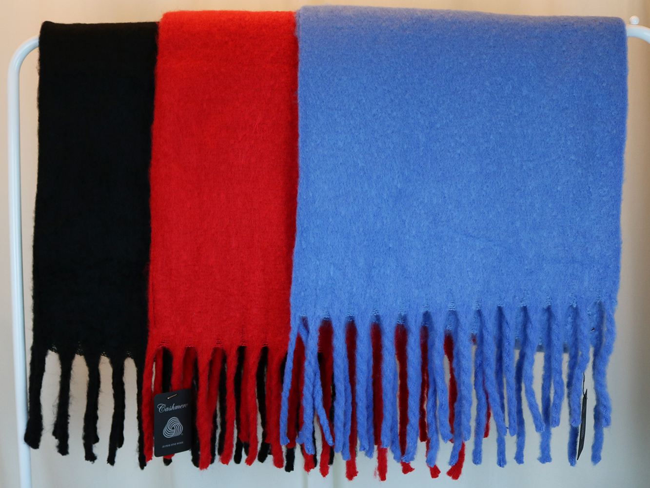 Mouton Vivid Cashmere Shawl Muffler 3colors Luxuri