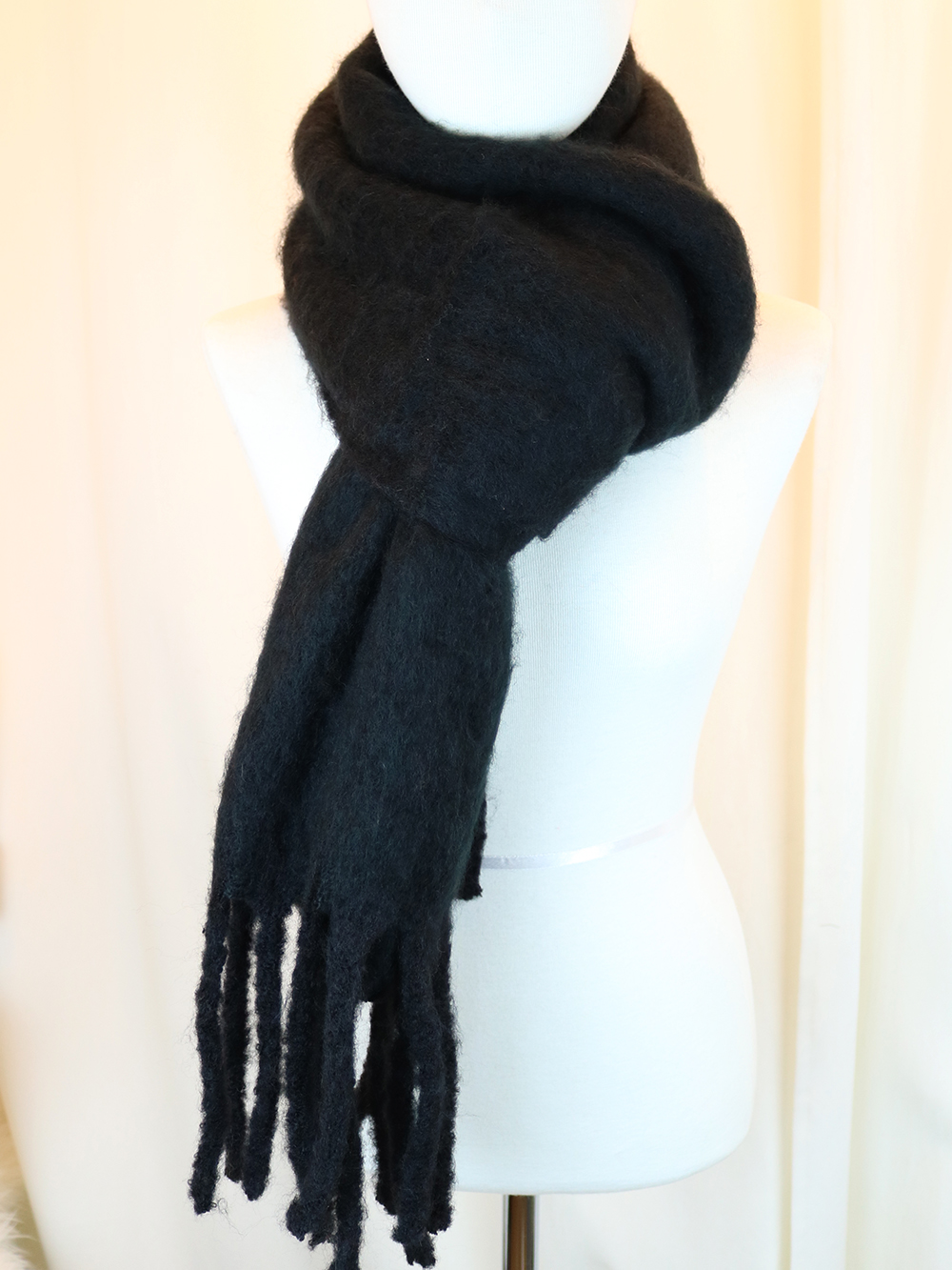 Mouton Vivid Cashmere Shawl Muffler 3colors Luxuri