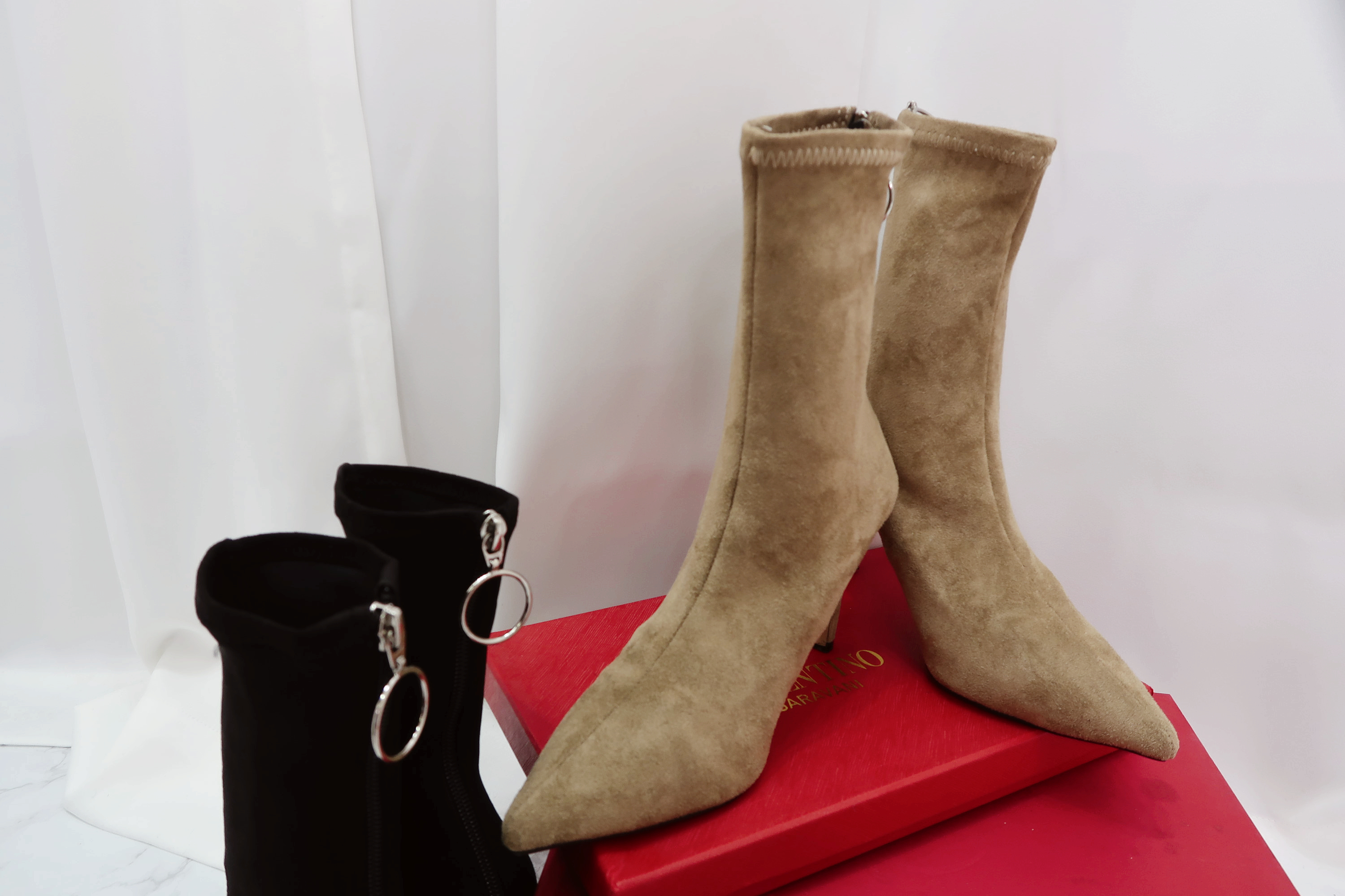 Suede span angle short boots heels 2color woman zi