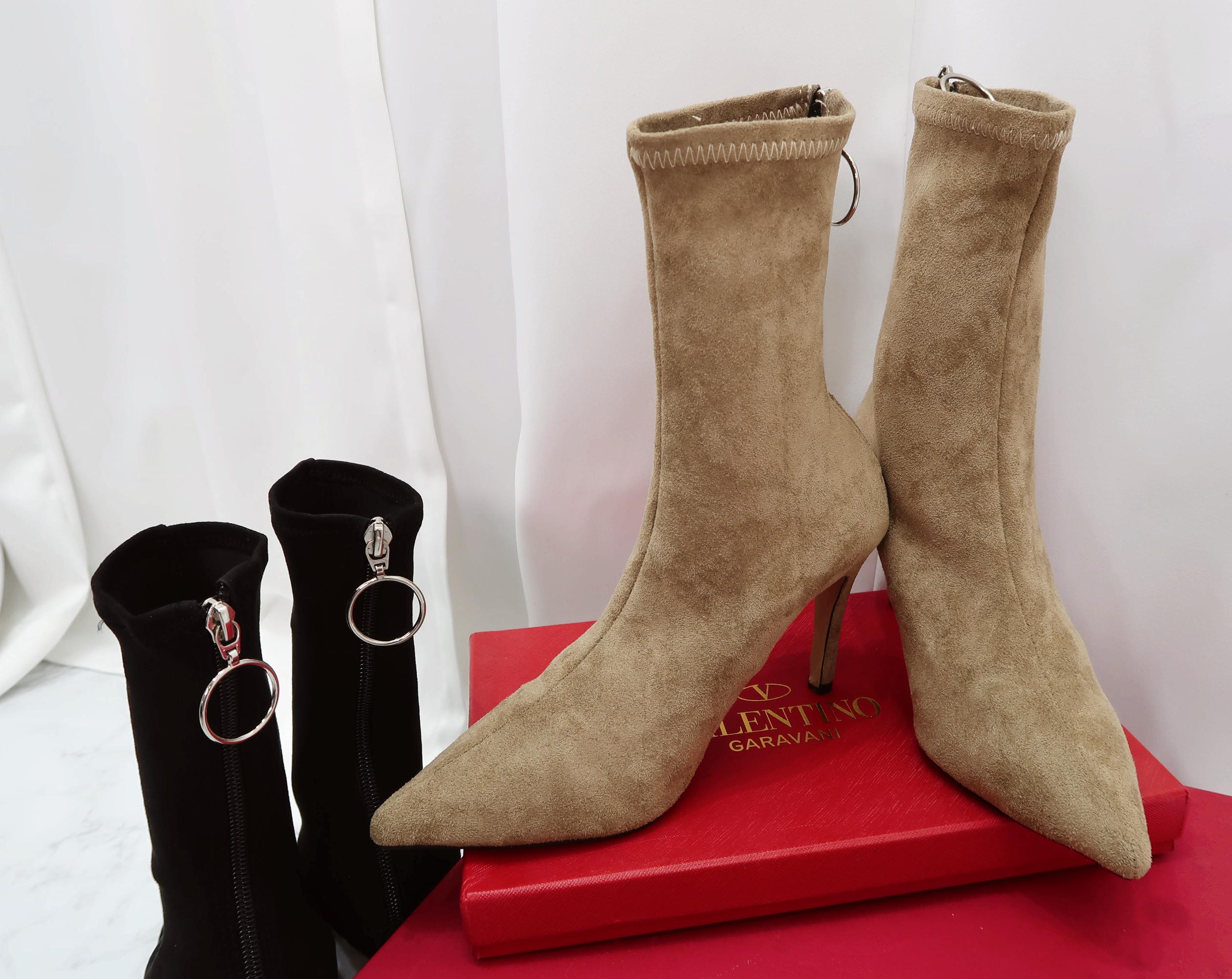 Suede span angle short boots heels 2color woman zi