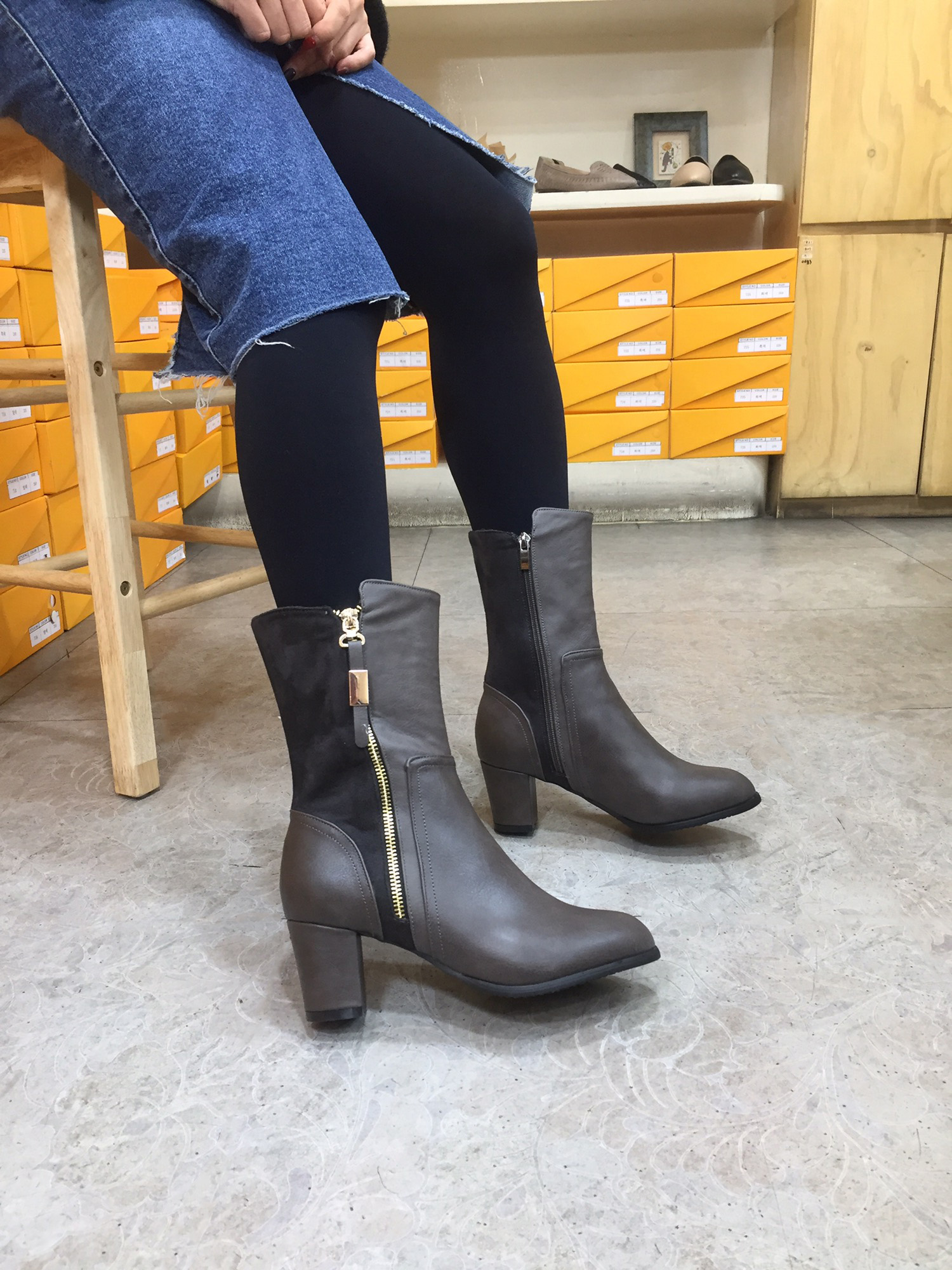 6cm Range Stretch Mohair Comfortable Suede Leather