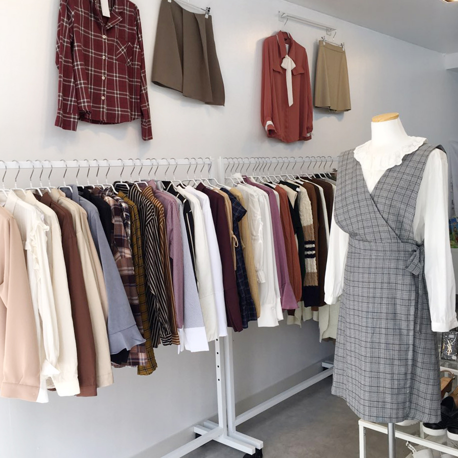 The line is pretty Balen Ankle boots Trendy stylin