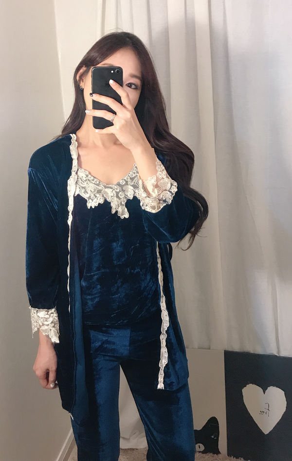 Velvet lace pajama gown 3pcs set 2color girl emoti