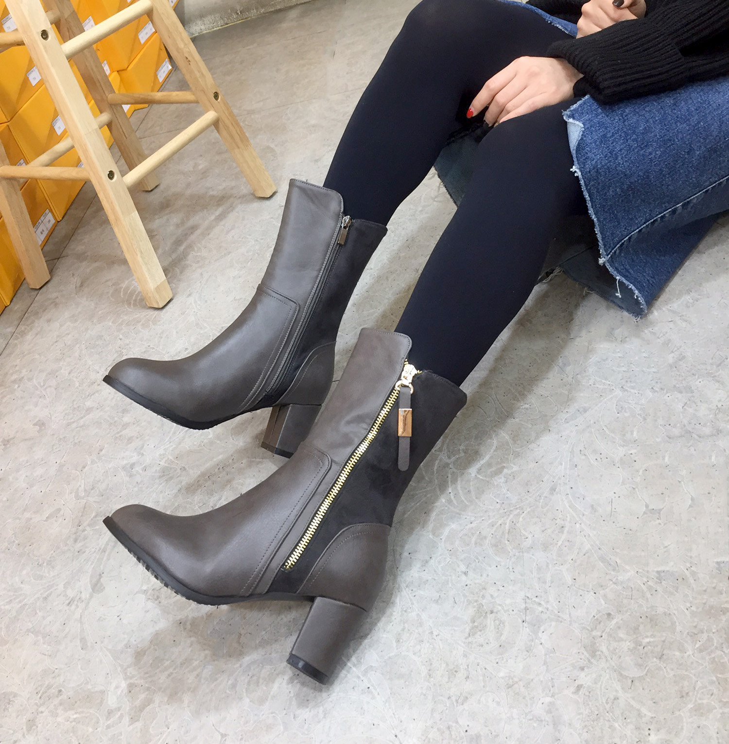 6cm Range Stretch Mohair Comfortable Suede Leather