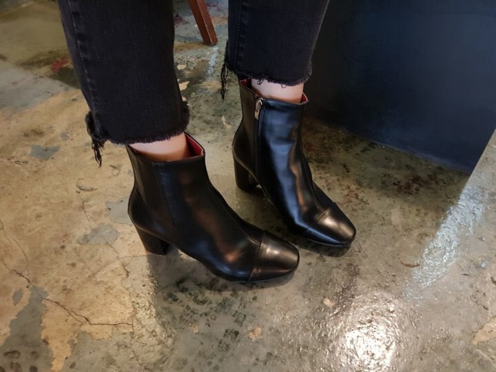 5355 Time Cutting Bending Angle Short Boots Casual