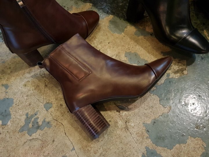 5355 Time Cutting Bending Angle Short Boots Casual