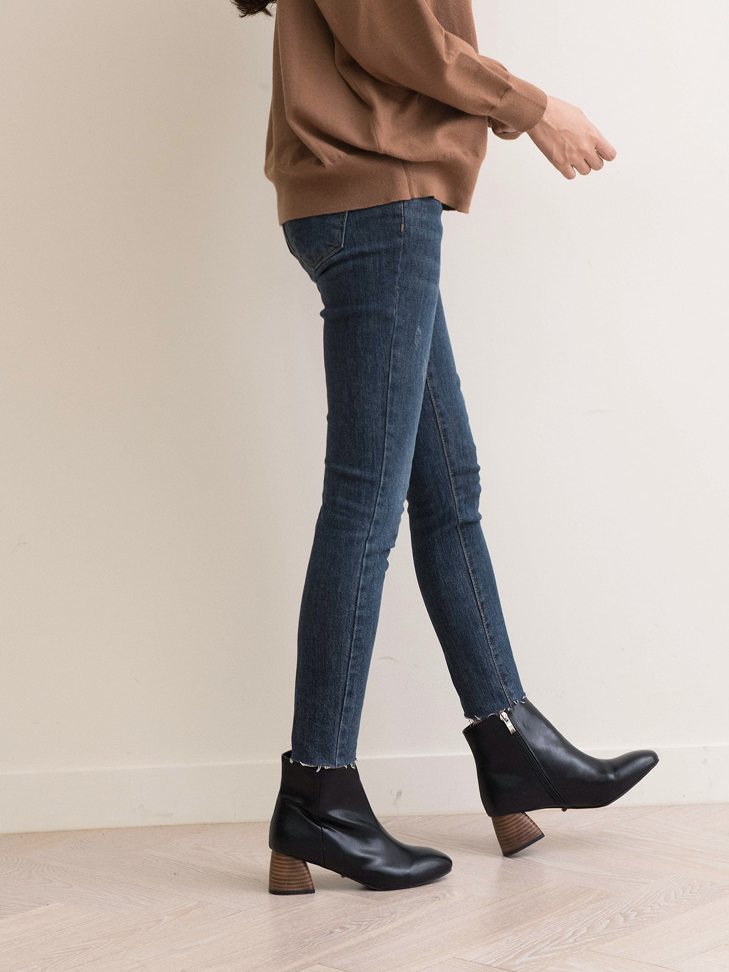 Sheme Wood Sheep Black Suede Leather Ankle Boots 6