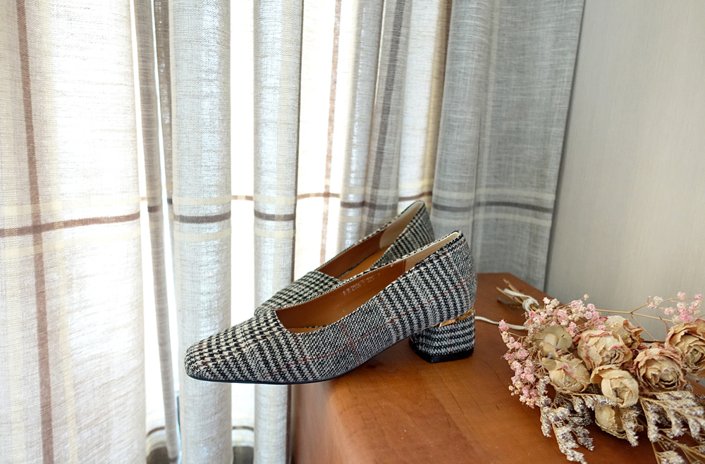 Middle Heel Velvet Check Pumps 4cm Fall Shoes Houn