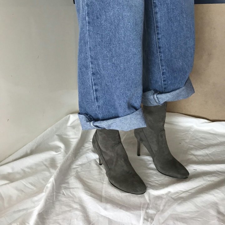 Suede Span Angle Boots Hill 3 color Socks Hill