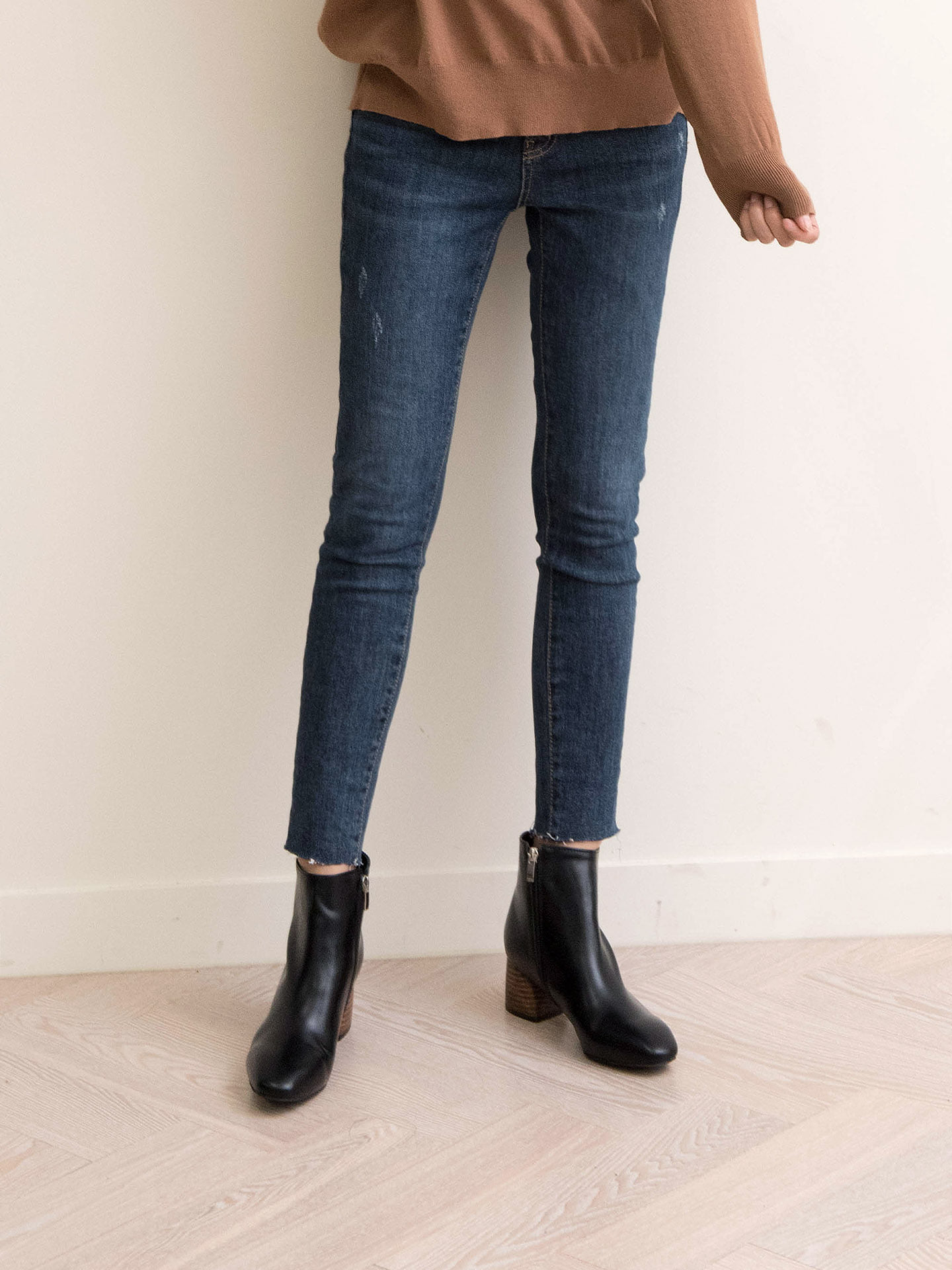 Sheme Wood Sheep Black Suede Leather Ankle Boots 6