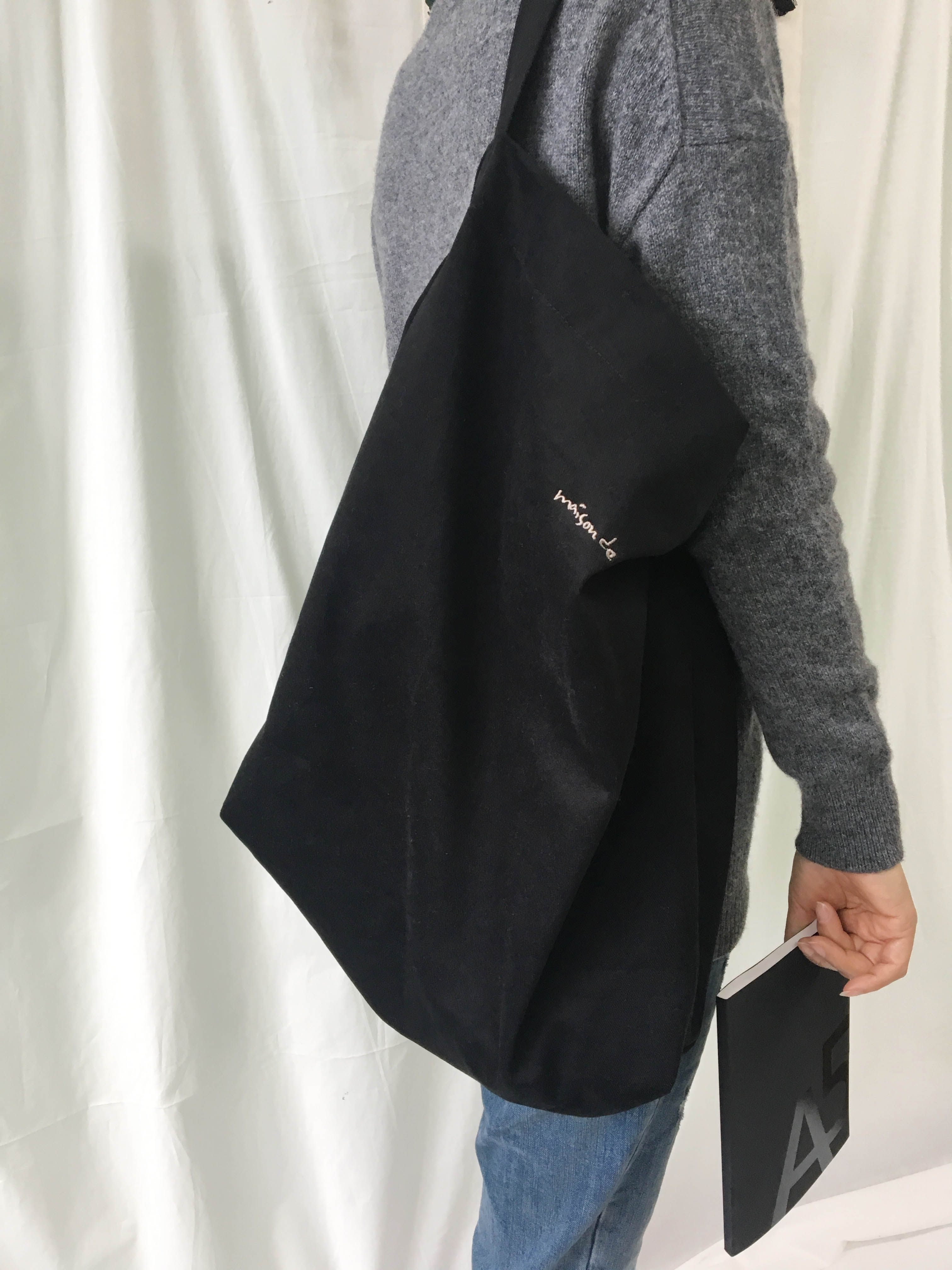 Saint Suede Eco Bag Back Hobo Bag _Black Natural W