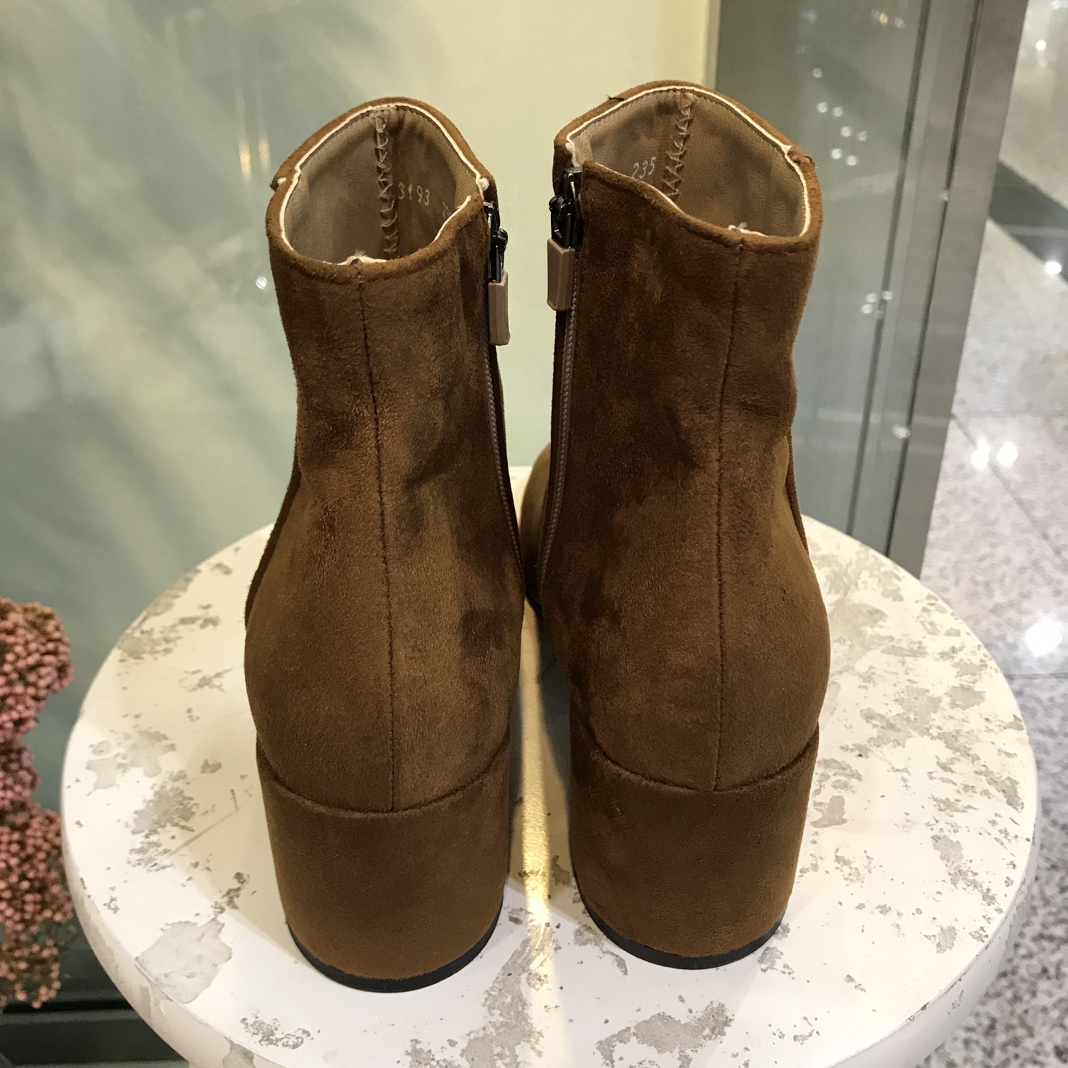 Comfortable, simple suede angle boots 2col 30s Wom