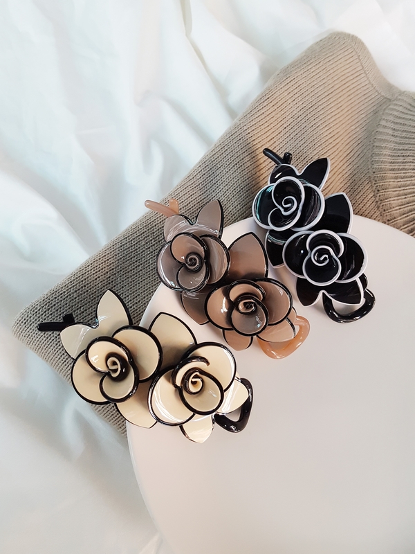 Hair Accessories French pin blossom banana half ha
