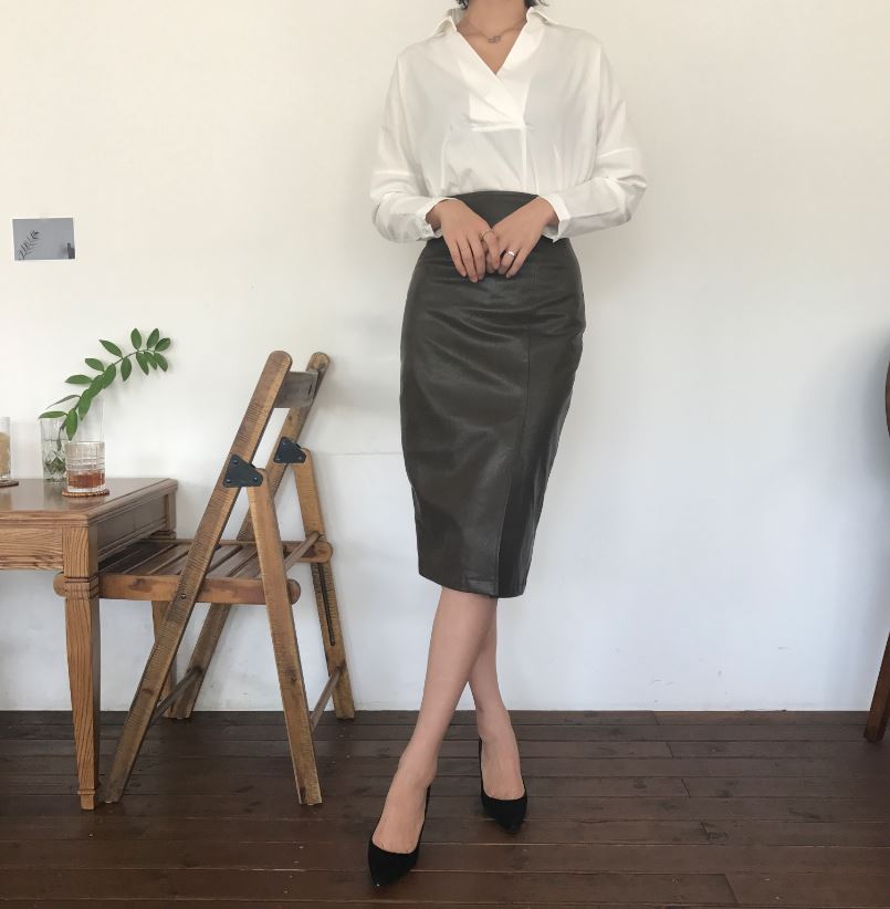 Vogue black incision hooded long skirt Reza leathe