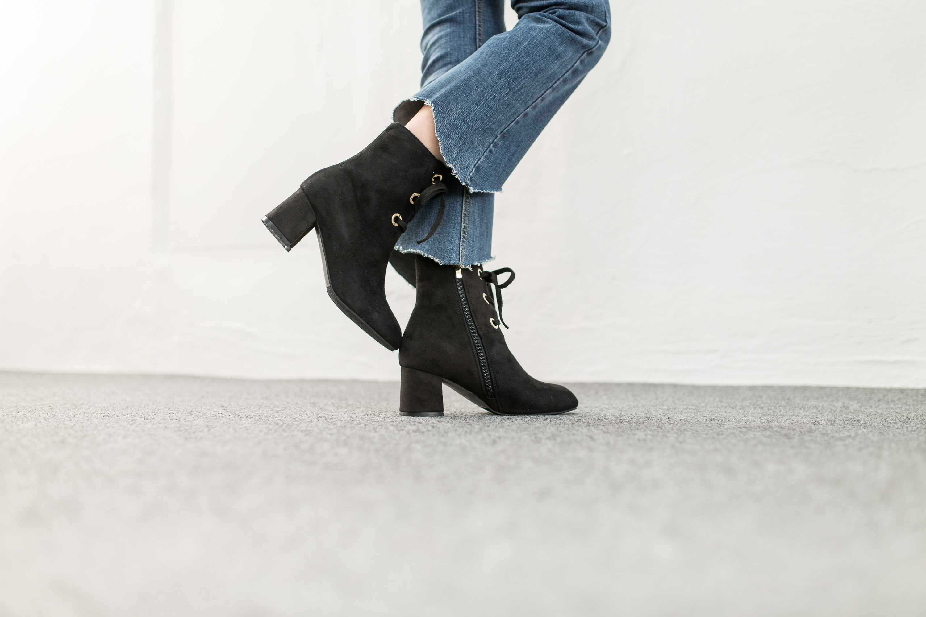 Sunglasses with Suede Angle Boots 6.0cm