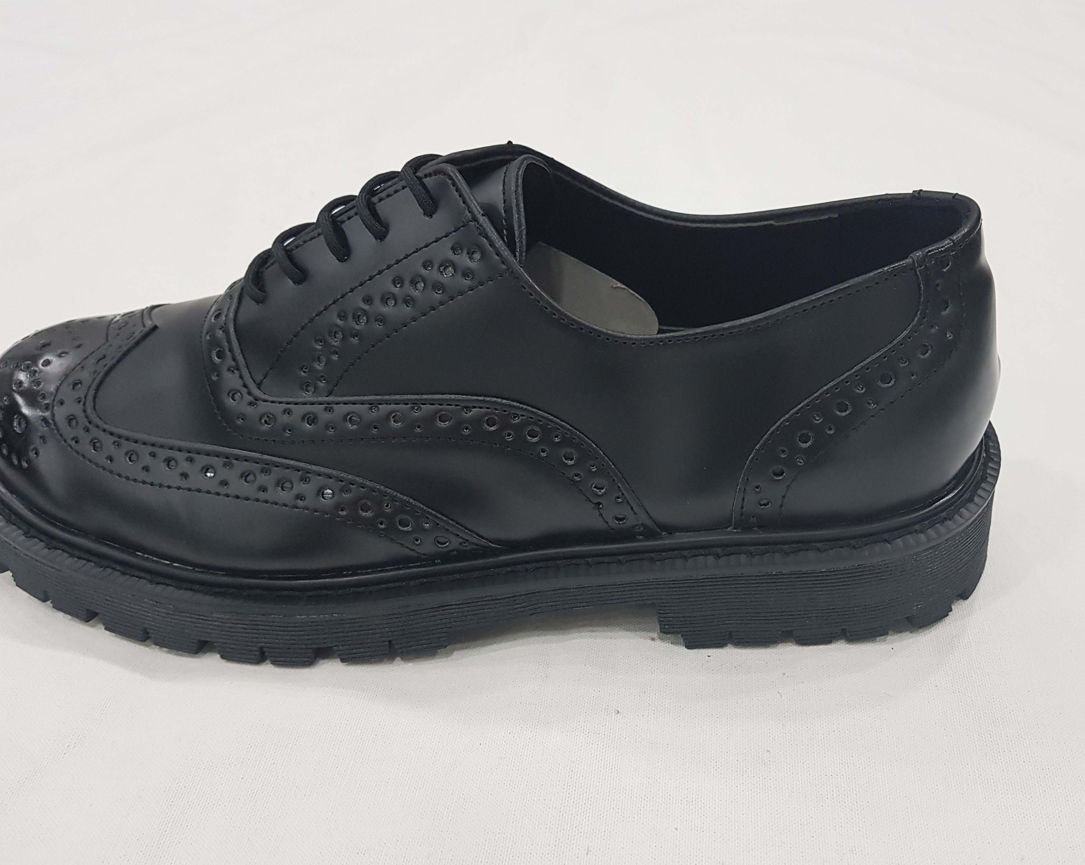 Free Shipping Wingtip Clipper Men's Formal Shoe