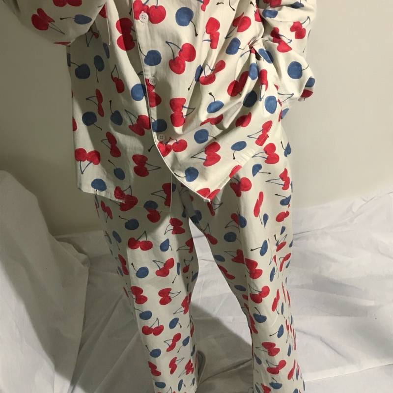 Cotton Cherry Pajama Set Park Shi-chou A luxurious