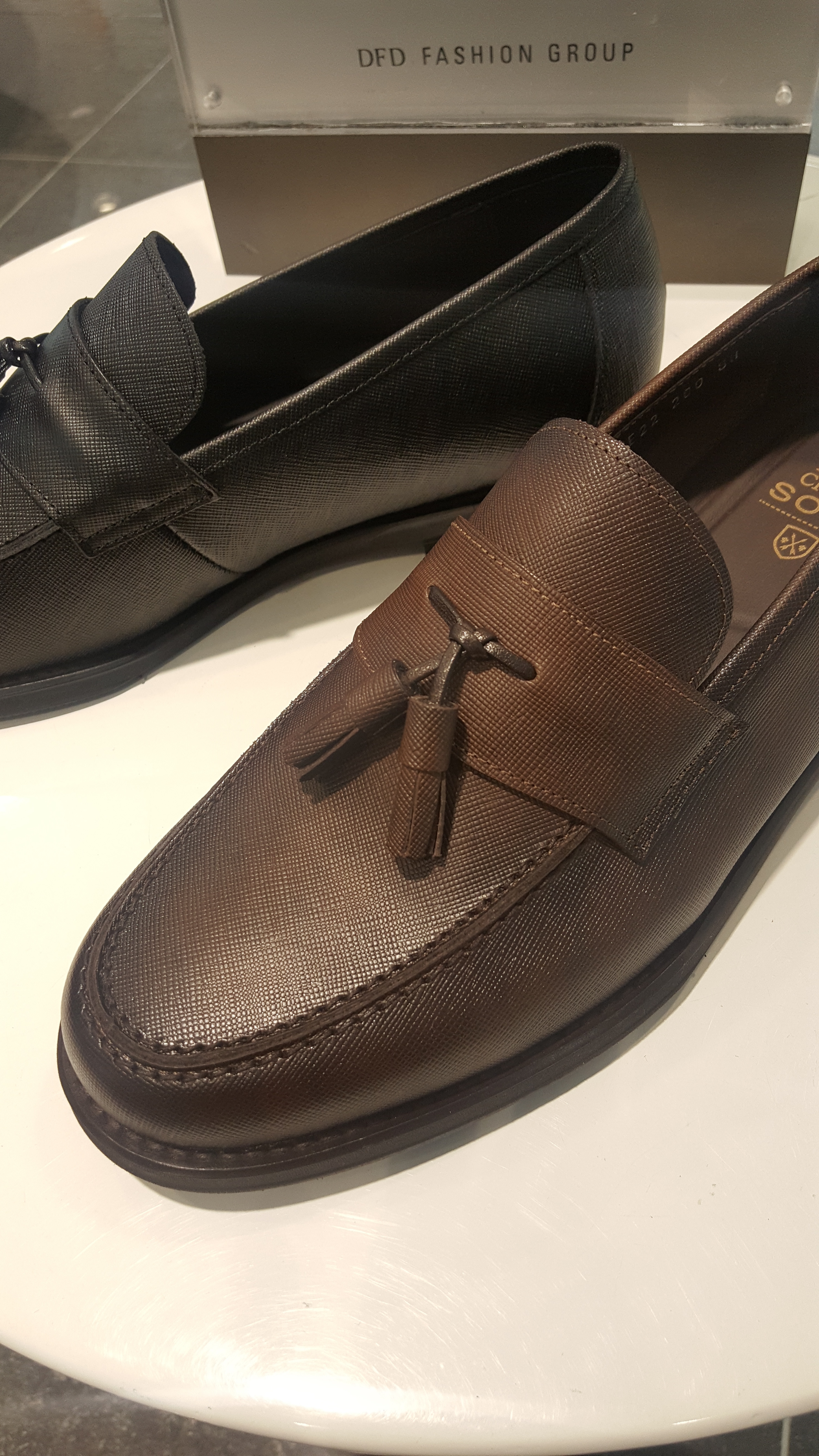 Soda Men's Looper Piano Tassel FMM770 New York 