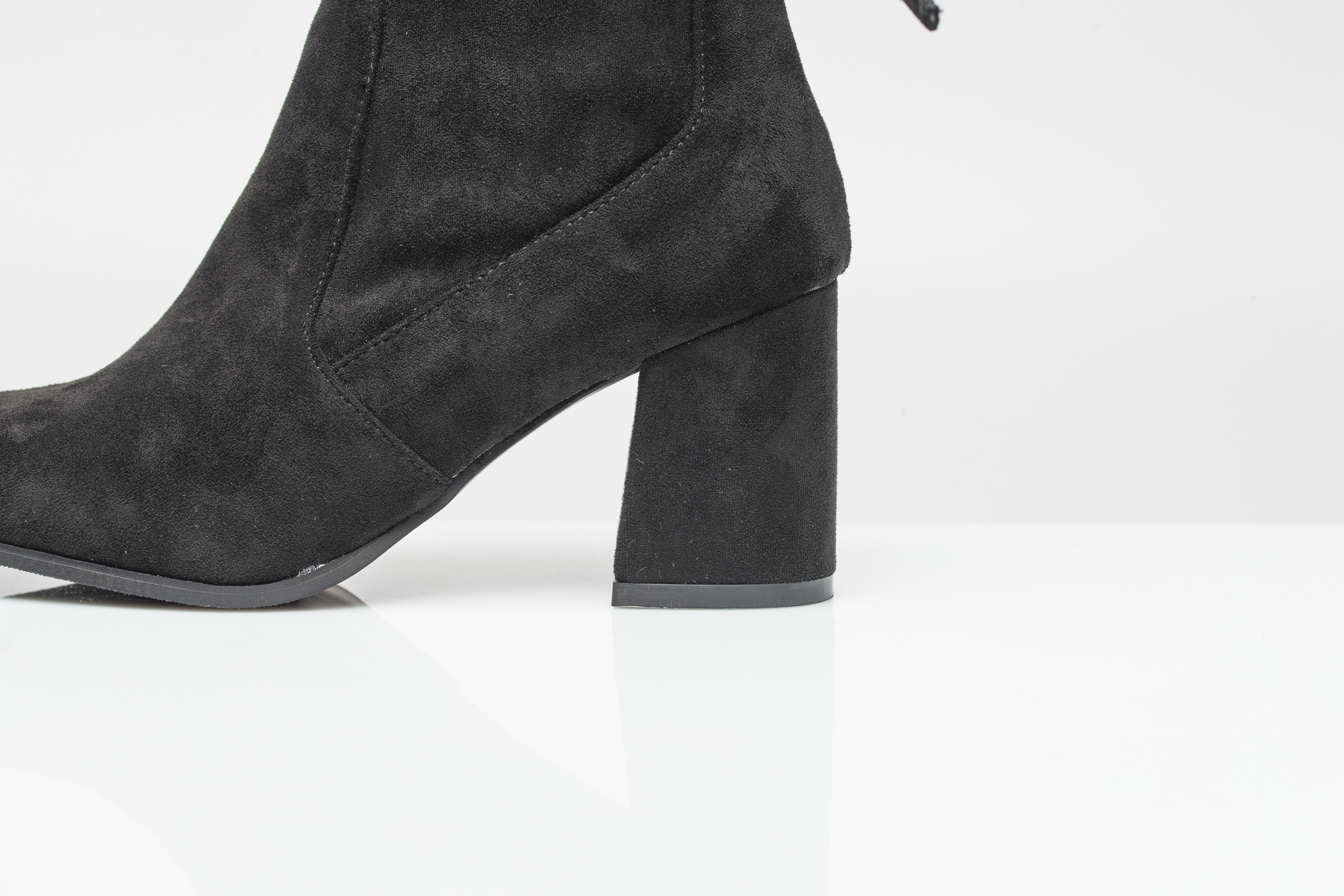 Marie Suede Angle Boots 7.5cm Fresh, crisp, clean 