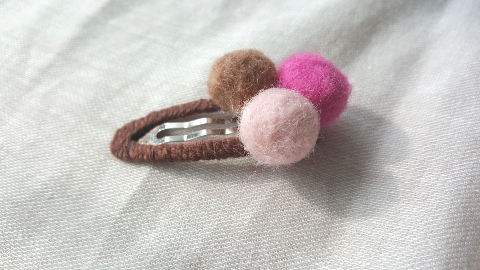 Hair Accessories Petit Sheep Ball Tuck Pin Toddler