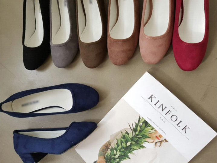 Mourning Suede Middle Heel Pumps 4cm Tongue Women 