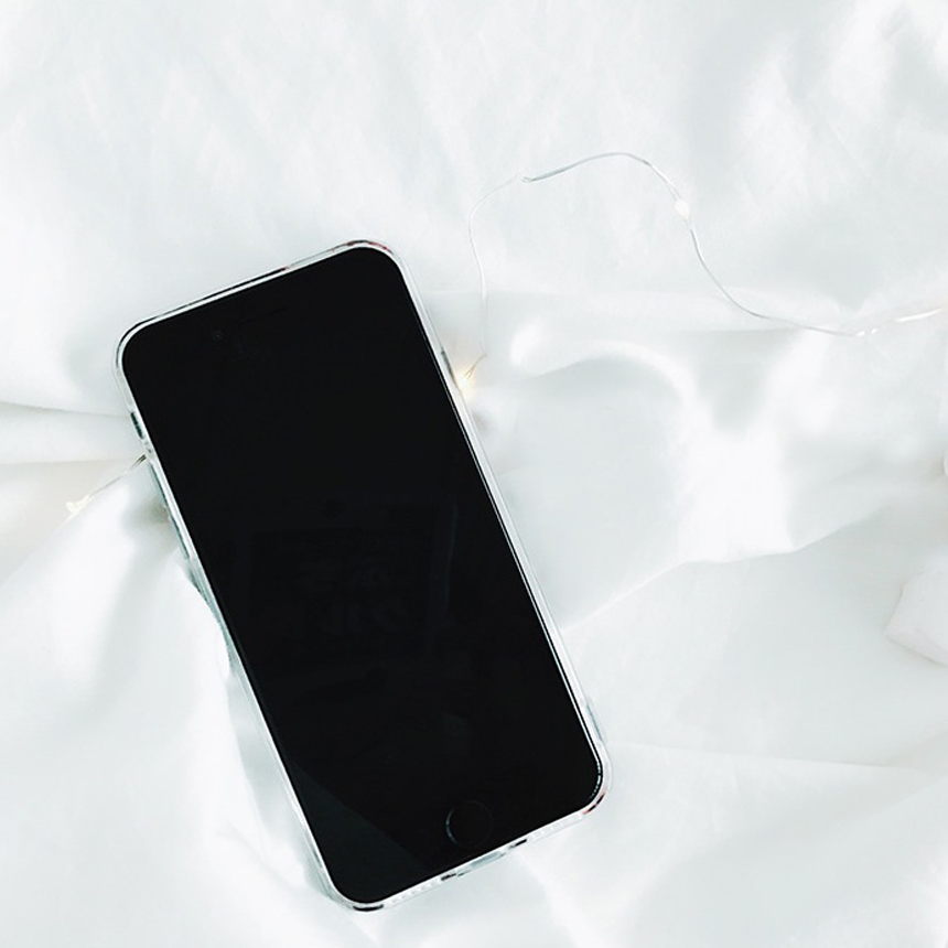 Arram iPhone 8 shiny case plus card storage popula