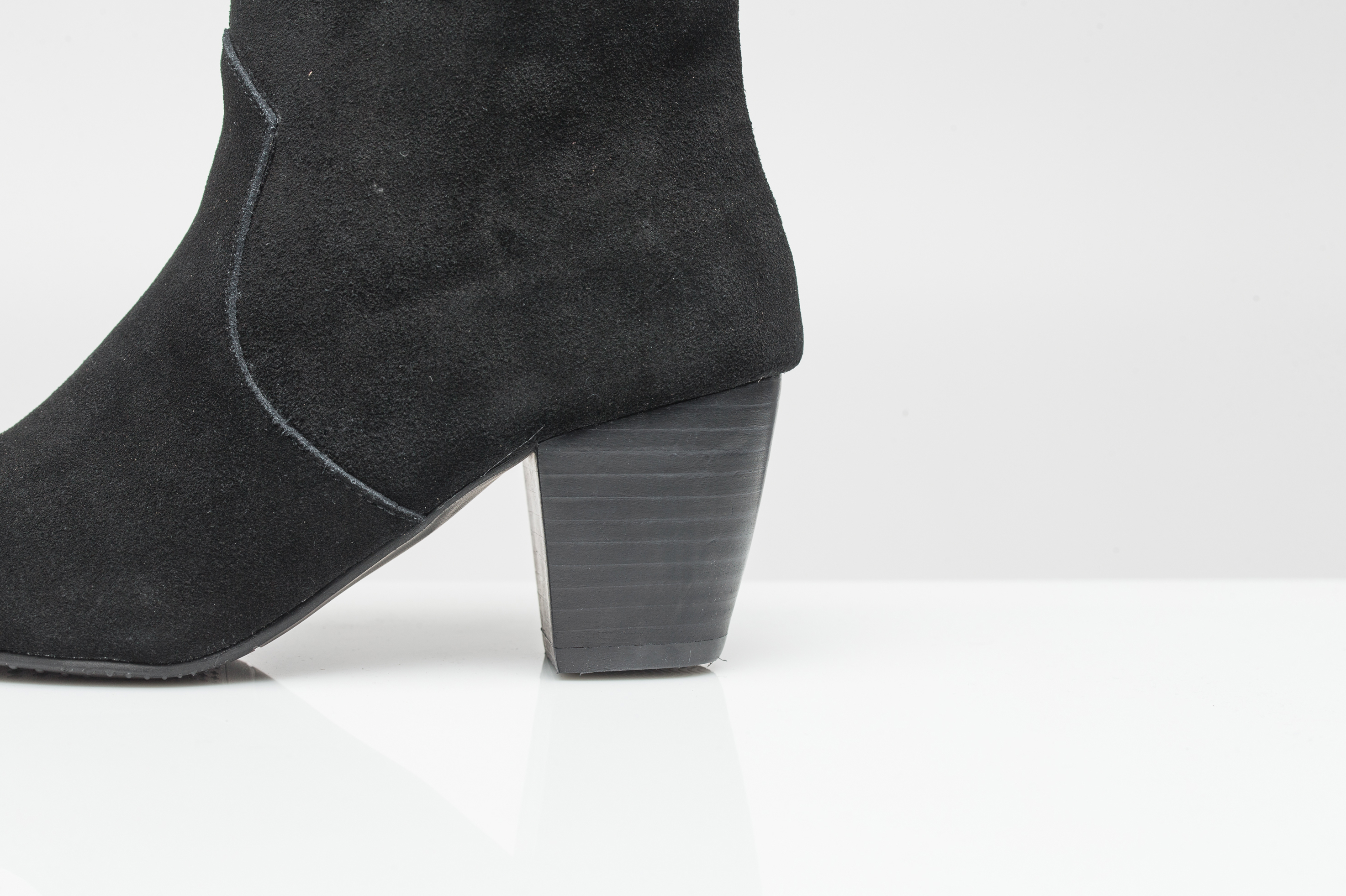 Michon Suede Angle Boots 6.0cm 3color Cute, sporty