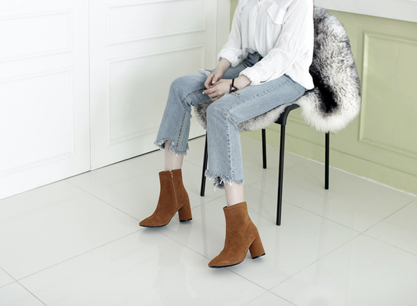 Mimein suede round nose toe angle booty boots 7cm 